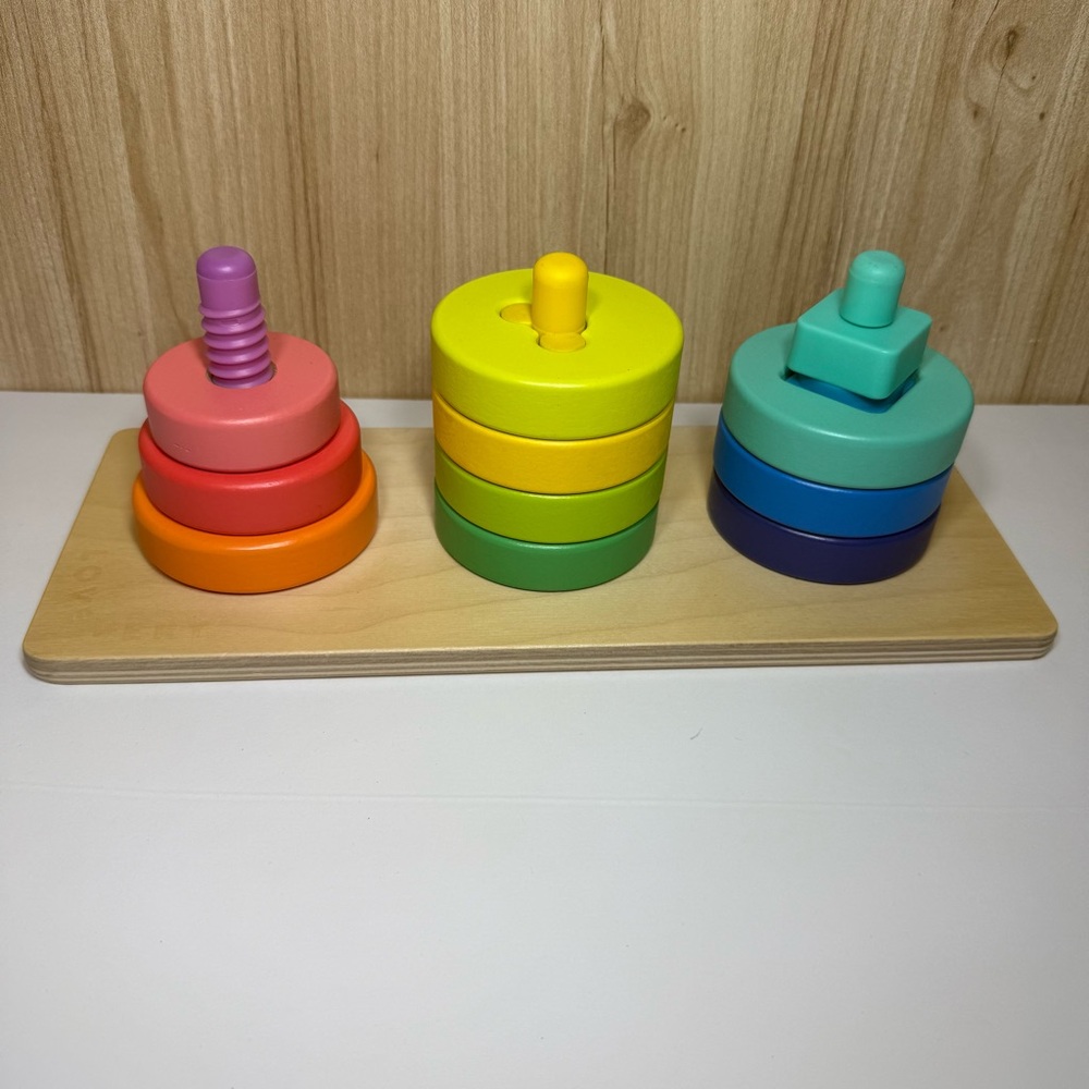 Lovevery Twist & Pivot Pattern Puzzle The Investigator Montessori Play Kit